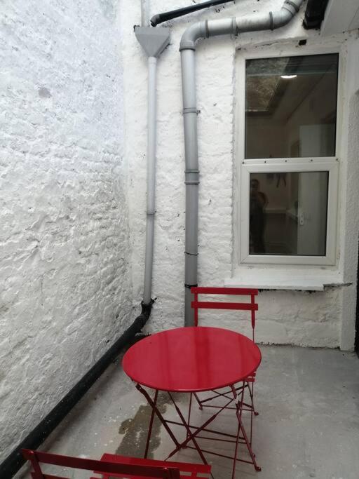 Cosy City Apartment 코크 외부 사진