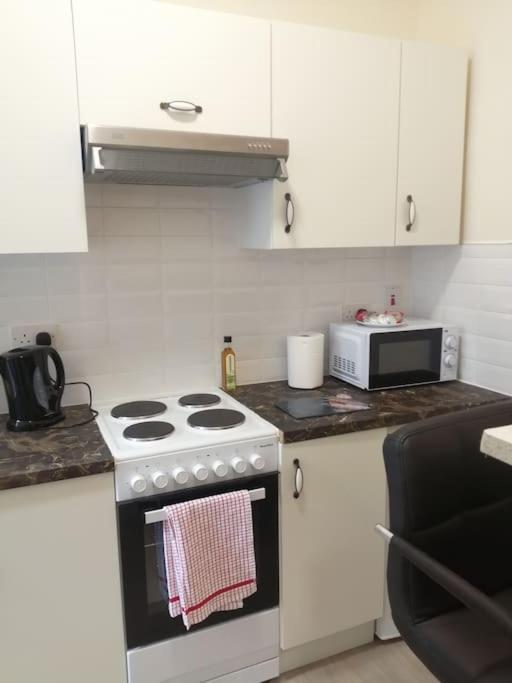Cosy City Apartment 코크 외부 사진